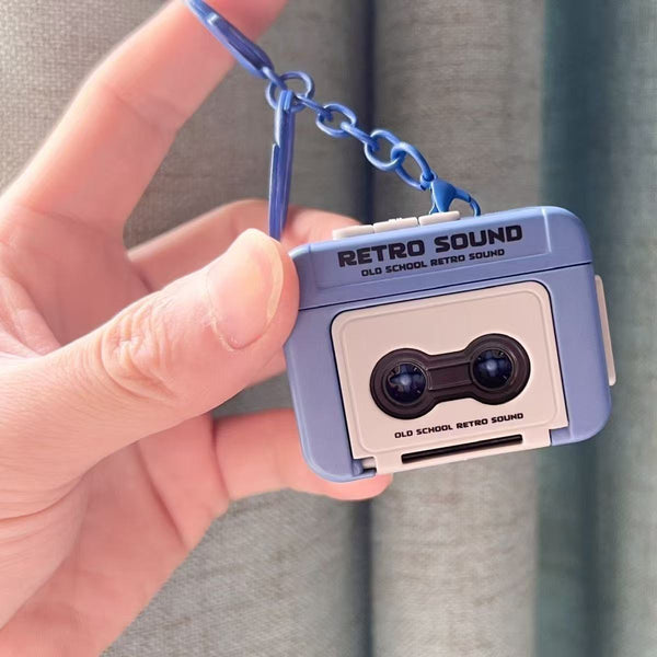 Retro Recordable Cassette Recorder Keychain - Mini Music Box with Vintage Design - Fun Gift & Unique Decoration