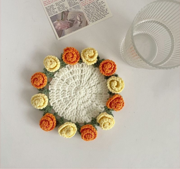 Handmade Rose Bouquet Coaster, Crocheted Yarn Cup Handheld Flower Bouquet, Creative Knitted Floral Tea Cup Coaster