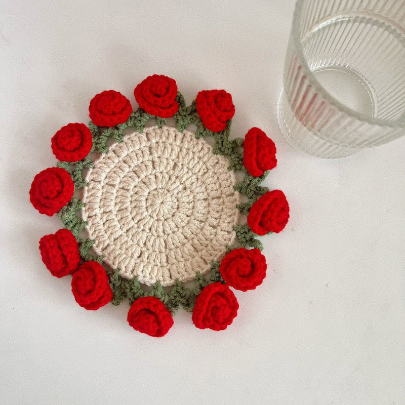 Handmade Rose Bouquet Coaster, Crocheted Yarn Cup Handheld Flower Bouquet, Creative Knitted Floral Tea Cup Coaster